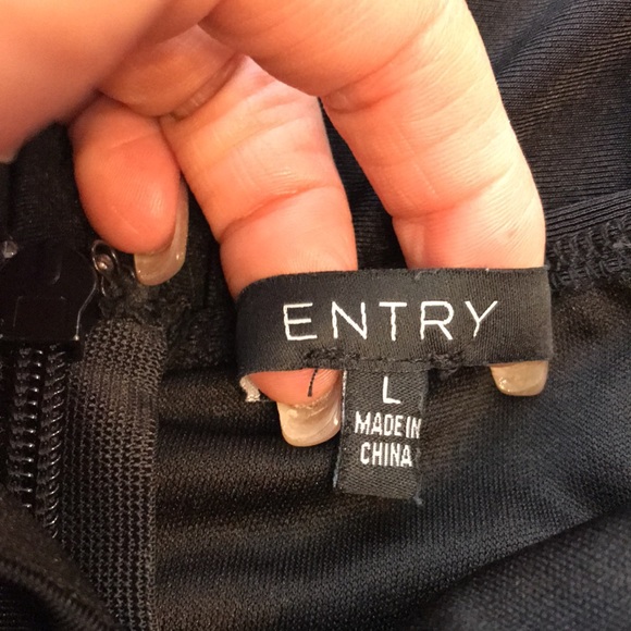 Entry black spaghetti strap knee high dress - Picture 8 of 9